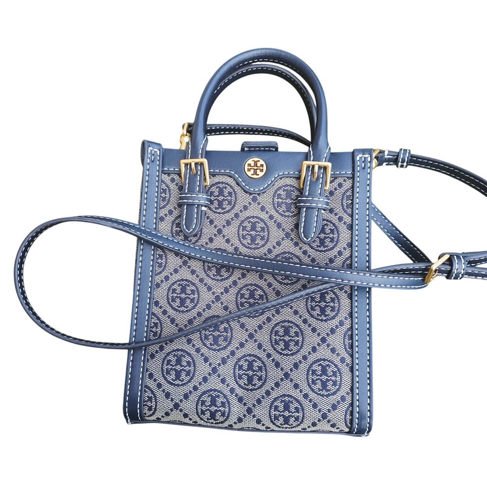 ✨ NWT - Tory Burch Mini T Monogram Jacquard N/S Tote – Tory Navy